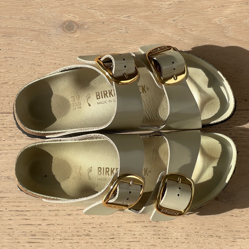 Arizona Big Buckle High Shine Birkenstock - Picture 2 of 6